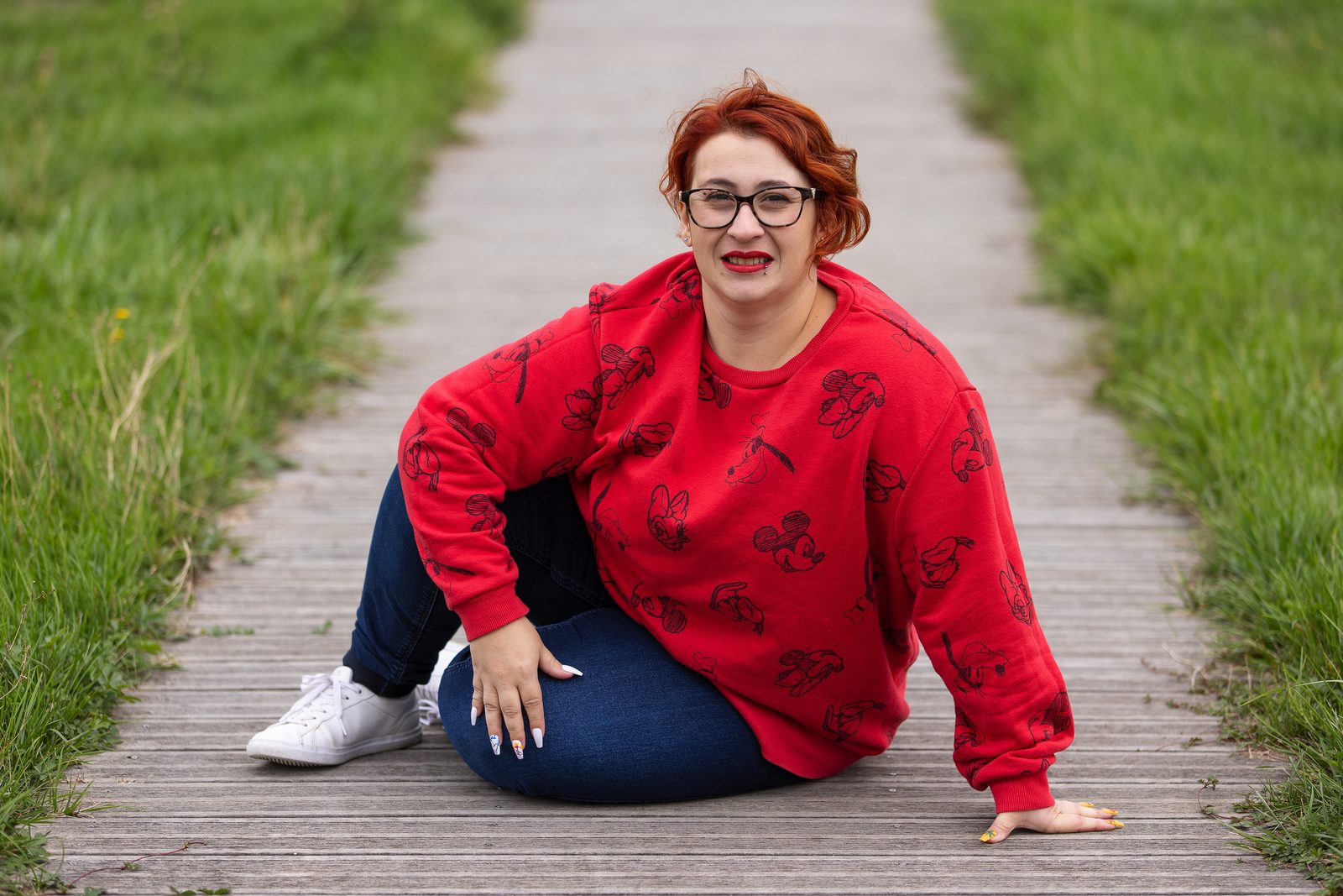 Carine, conseillère manucure et style